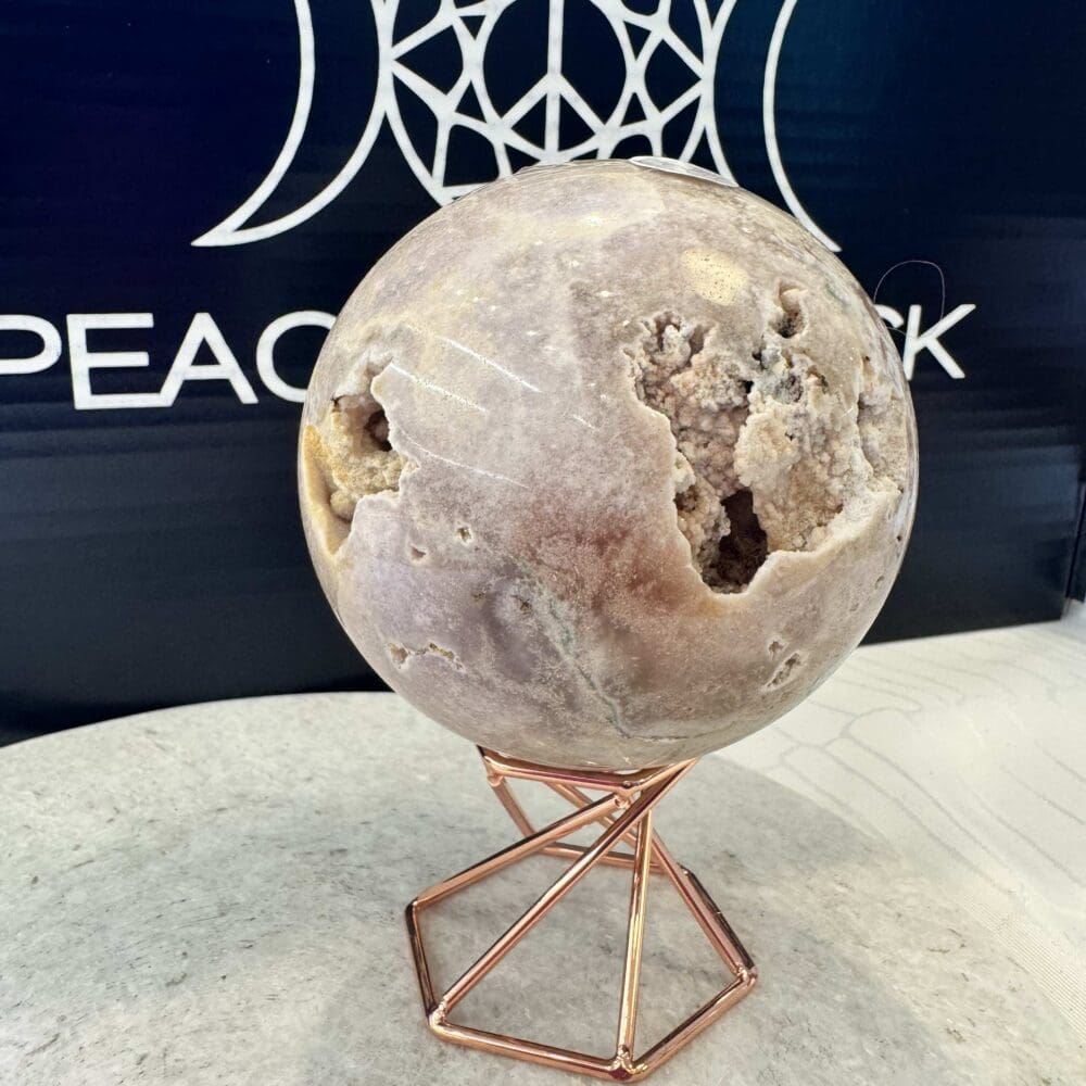 Roze Amethist sphere/bol (⌀7cm)