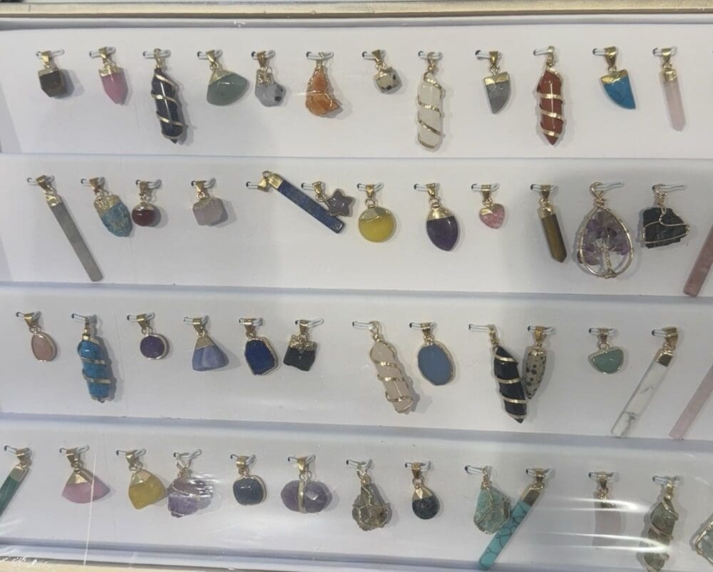 Box 52 mix hangers