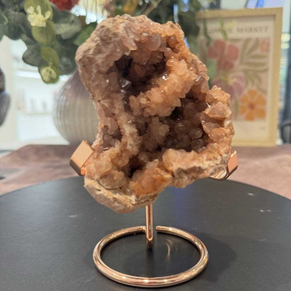 Exclusieve Roze Amethist geode Argentinië incl houder